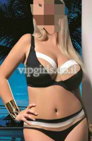 אישה אמיתית ויוצא דופן, רוצה אהבה